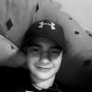 Meet your Posher, Clay